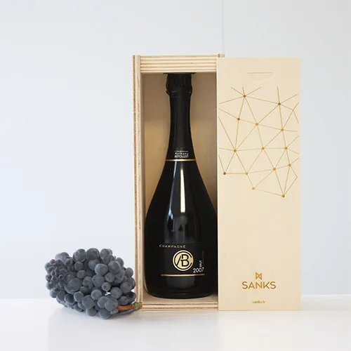 Coffret champagne personnalisé matière bois une bouteille SANKS