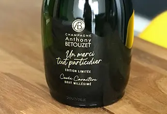 Personnalisation bouteille de champagne